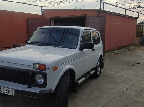 LADA (VAZ) Niva