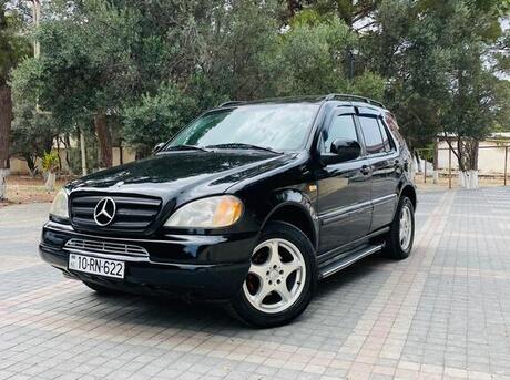 Mercedes ML 320 4MATIC 2000