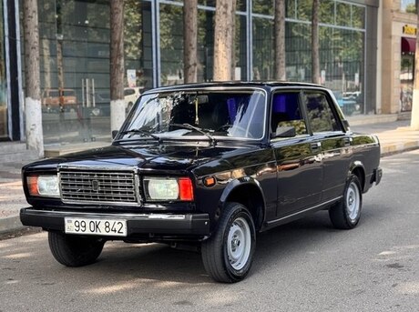 LADA (VAZ) 2107 2011