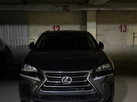 Lexus NX 200t
