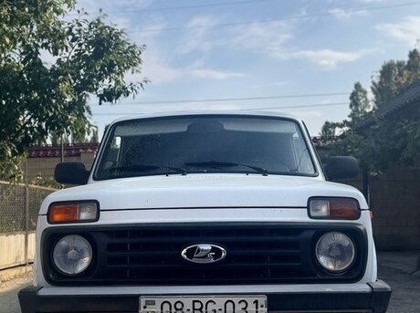 LADA (VAZ) Niva