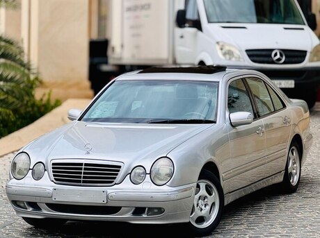 Mercedes E 240 2000