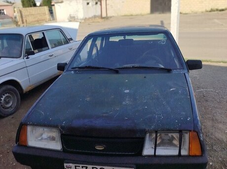 LADA (VAZ) 21099 2000