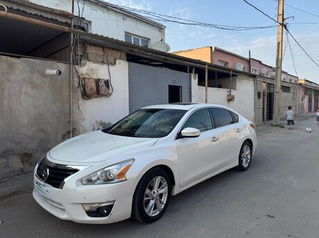 Nissan Altima