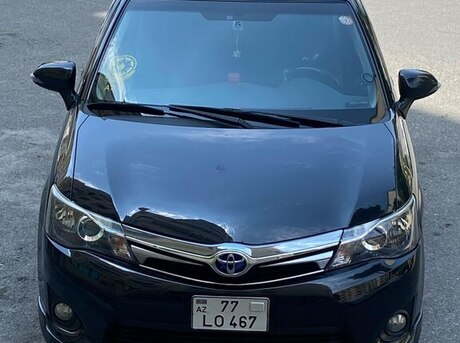 Toyota Corolla Fielder 2014