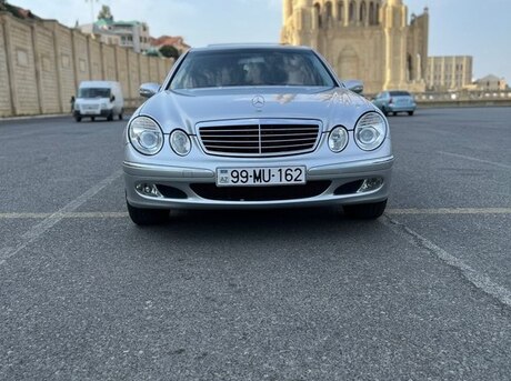 Mercedes E 240 2002