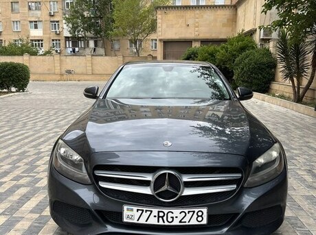 Mercedes C 300