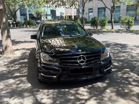 Mercedes C 250