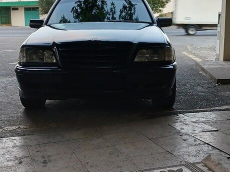Mercedes C 220 d 2000