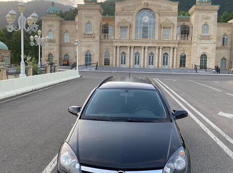 Opel Astra 2006