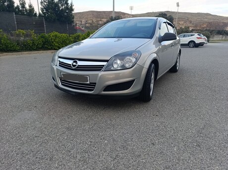 Opel Astra 2009