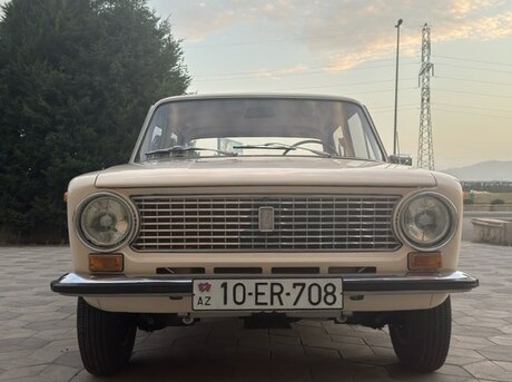 LADA (VAZ) 21011 1980