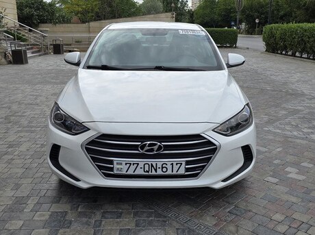 Hyundai Elantra 2016