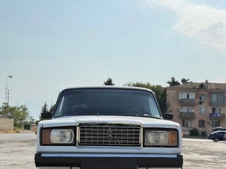 LADA (VAZ) 2107 2005