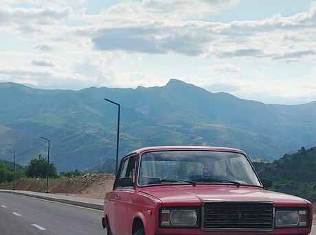 LADA (VAZ) 2107 1982