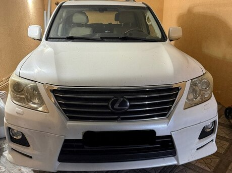 Lexus LX 570
