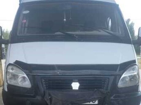 GAZ 33023-744 2005