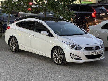 Hyundai i40 2012