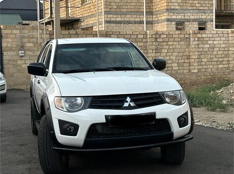 Mitsubishi L200