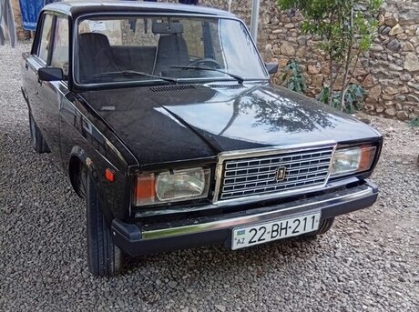 LADA (VAZ) 2107 2010