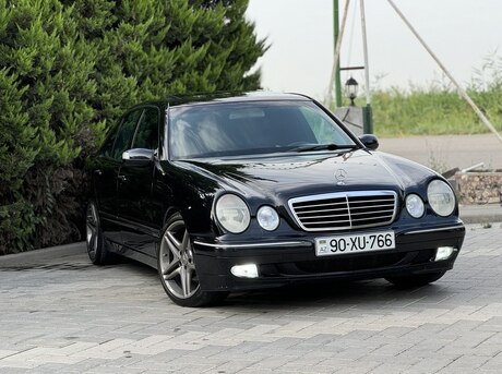 Mercedes E 240 2000