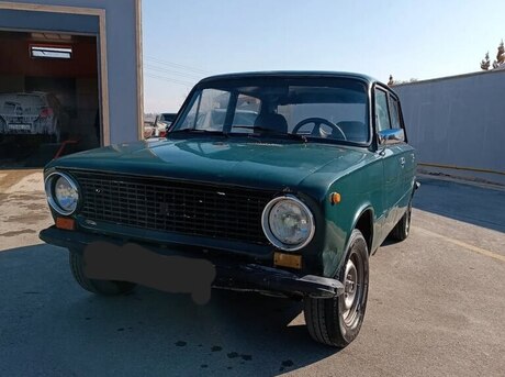 LADA (VAZ) 21011 1984