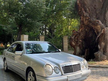 Mercedes E 240 1998
