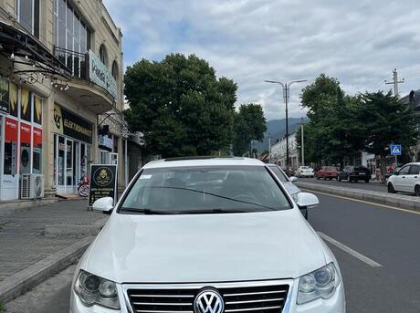Volkswagen Passat 2010