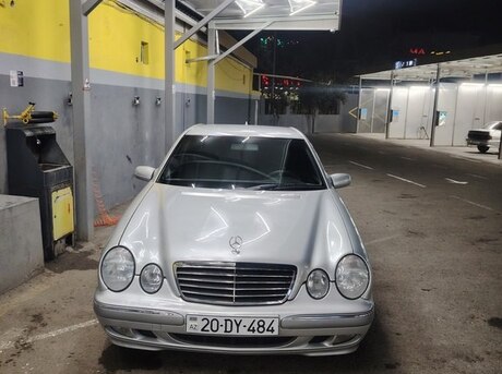 Mercedes E 200 2000