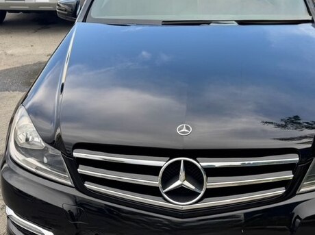 Mercedes C 250
