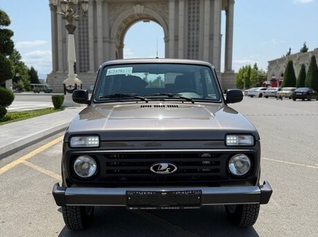 LADA (VAZ) Niva 2025