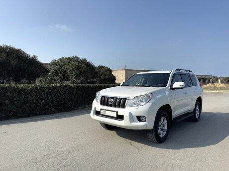 Toyota Land Cruiser Prado 2012