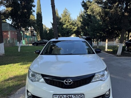 Toyota Camry 2013