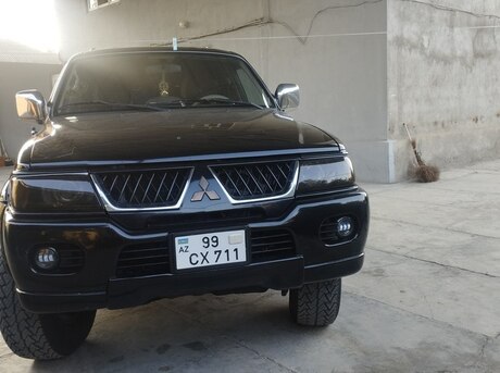 Mitsubishi Nativa