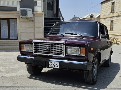LADA (VAZ) 2107