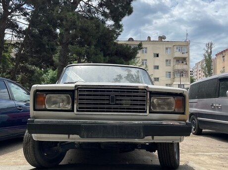 LADA (VAZ) 2107 2005