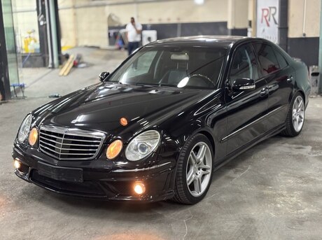 Mercedes E 500 2003