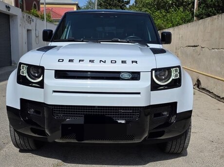 Land Rover Defender 2022