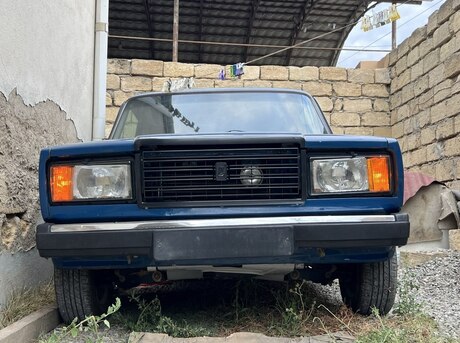 LADA (VAZ) 2107