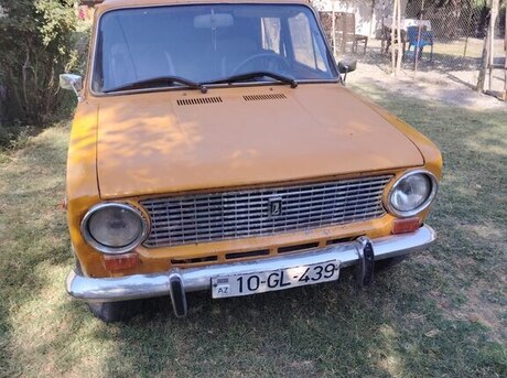 LADA (VAZ) 21011 1980