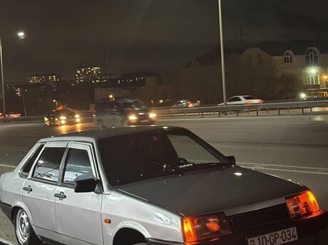 LADA (VAZ) 21099 2000