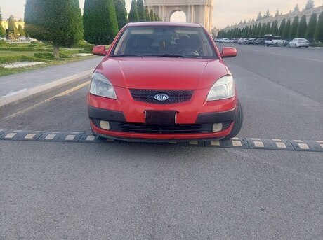 Kia Rio 2005