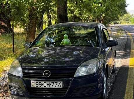 Opel Astra 2004