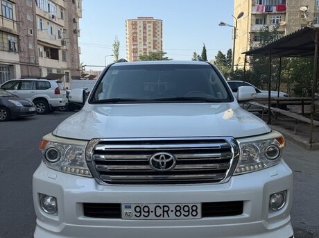 Toyota Land Cruiser 2012