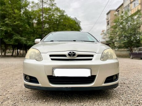 Toyota Corolla 2005
