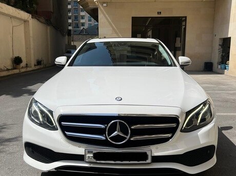 Mercedes E 300 d 2016