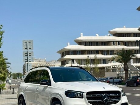Mercedes GLS 450 4MATIC