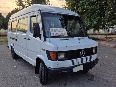 Mercedes 208 D 1994