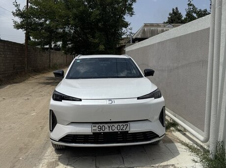 Changan Qiyuan Q05 2025