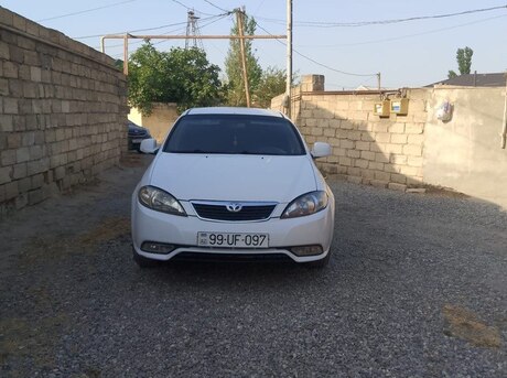Daewoo Gentra 2014